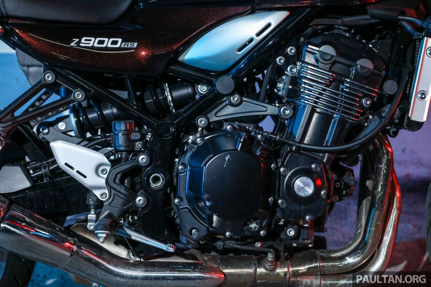 REVIEW: Honda CB1100RS vs BMW R nineT vs Ducati Scrambler vs Kawasaki Z900RS vs Triumph Bonneville 951715