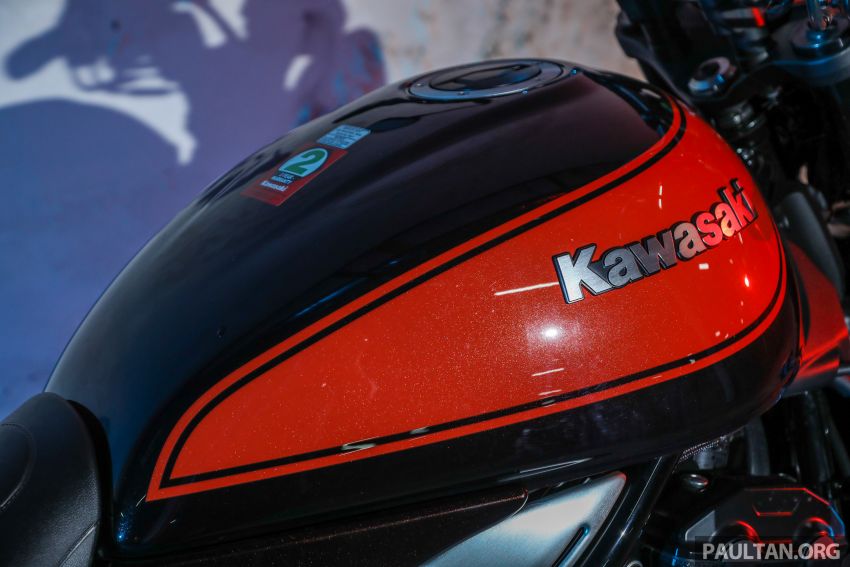 REVIEW: Honda CB1100RS vs BMW R nineT vs Ducati Scrambler vs Kawasaki Z900RS vs Triumph Bonneville 951717
