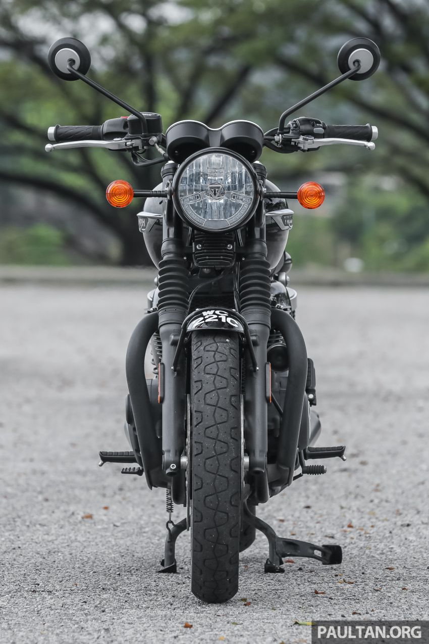 REVIEW: Honda CB1100RS vs BMW R nineT vs Ducati Scrambler vs Kawasaki Z900RS vs Triumph Bonneville 952351