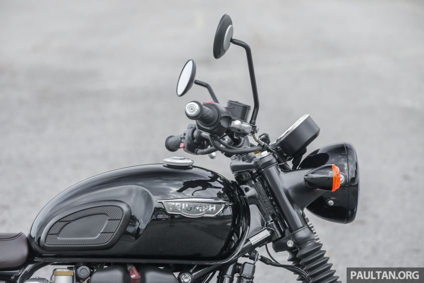 REVIEW: Honda CB1100RS vs BMW R nineT vs Ducati Scrambler vs Kawasaki Z900RS vs Triumph Bonneville 952354