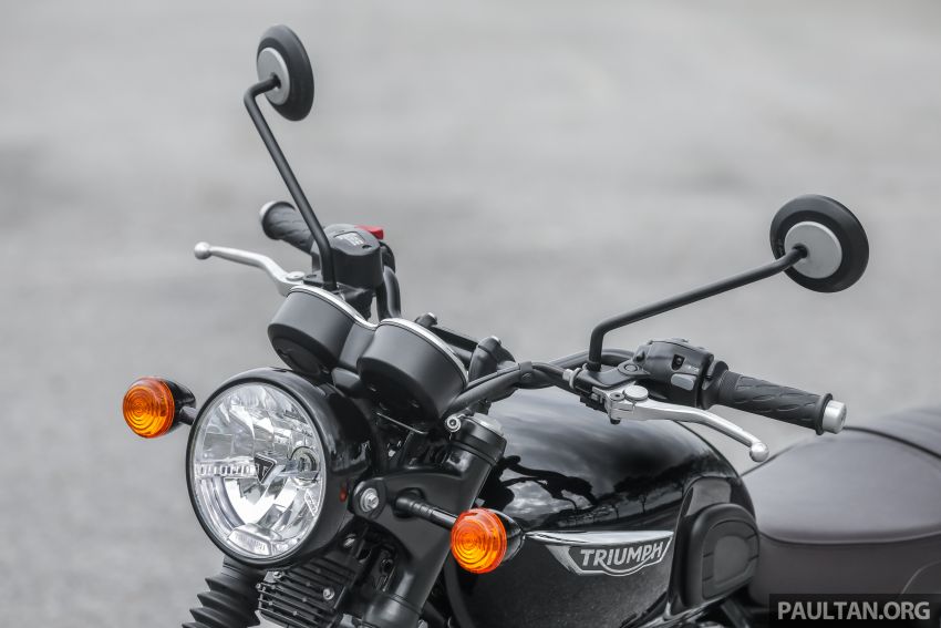 REVIEW: Honda CB1100RS vs BMW R nineT vs Ducati Scrambler vs Kawasaki Z900RS vs Triumph Bonneville 952357