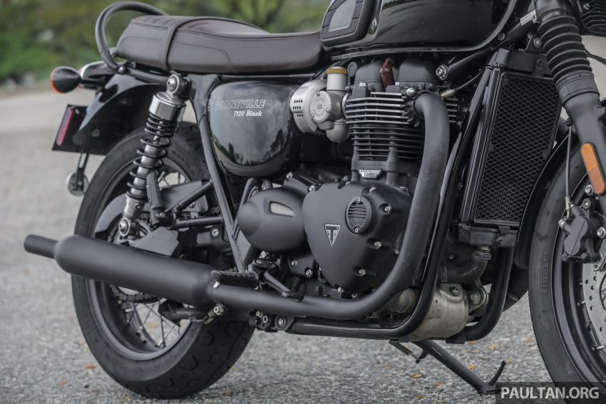 REVIEW: Honda CB1100RS vs BMW R nineT vs Ducati Scrambler vs Kawasaki Z900RS vs Triumph Bonneville 952370