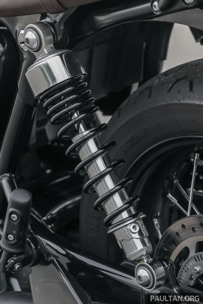 REVIEW: Honda CB1100RS vs BMW R nineT vs Ducati Scrambler vs Kawasaki Z900RS vs Triumph Bonneville 952377