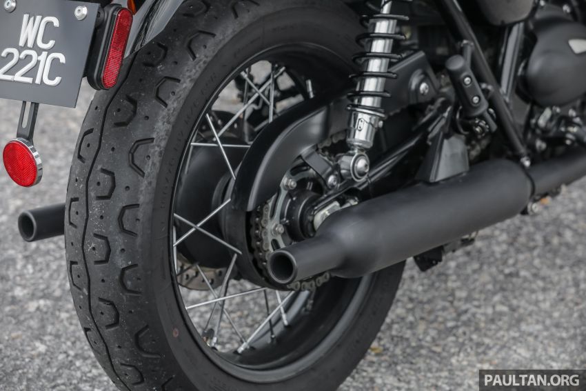 REVIEW: Honda CB1100RS vs BMW R nineT vs Ducati Scrambler vs Kawasaki Z900RS vs Triumph Bonneville 952378