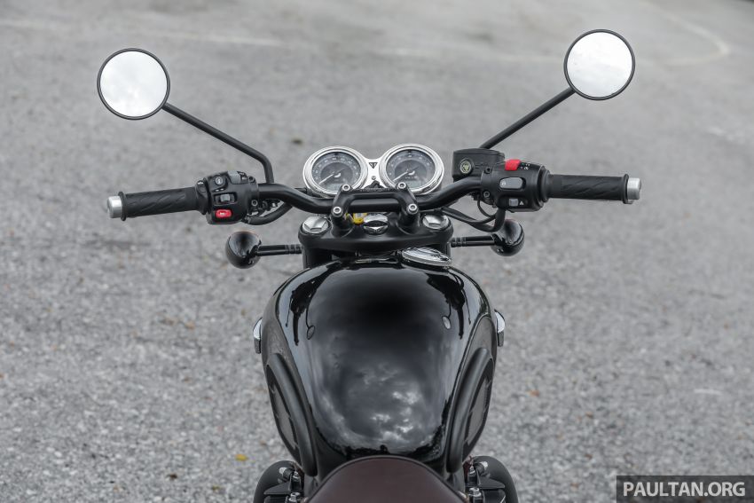 REVIEW: Honda CB1100RS vs BMW R nineT vs Ducati Scrambler vs Kawasaki Z900RS vs Triumph Bonneville 952381