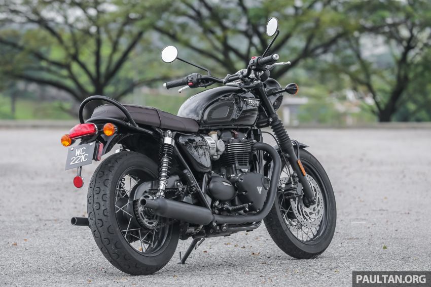 REVIEW: Honda CB1100RS vs BMW R nineT vs Ducati Scrambler vs Kawasaki Z900RS vs Triumph Bonneville 952342