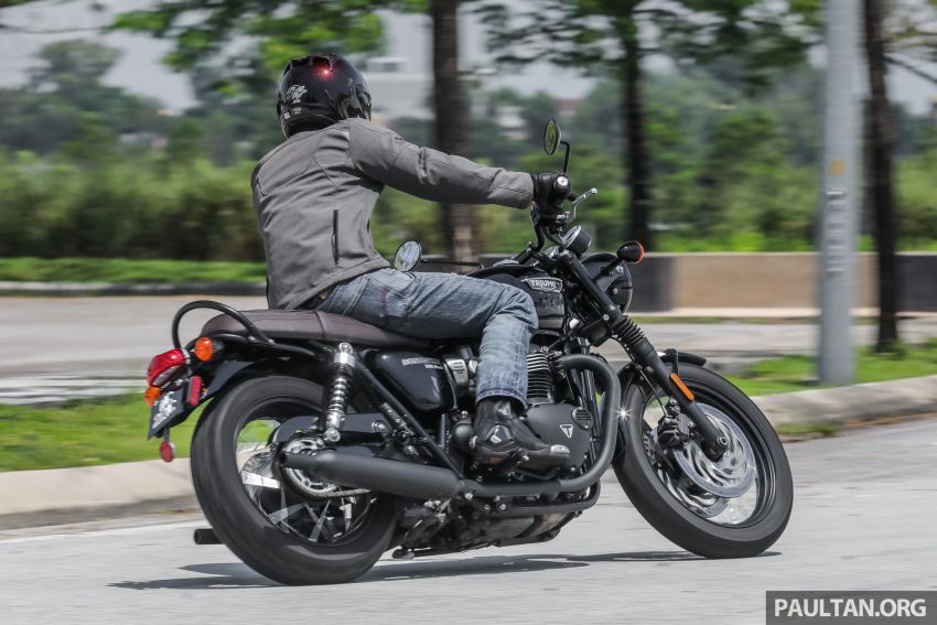REVIEW: Honda CB1100RS vs BMW R nineT vs Ducati Scrambler vs Kawasaki Z900RS vs Triumph Bonneville 952404