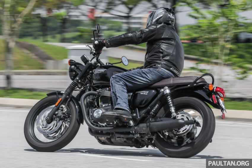 REVIEW: Honda CB1100RS vs BMW R nineT vs Ducati Scrambler vs Kawasaki Z900RS vs Triumph Bonneville 952412