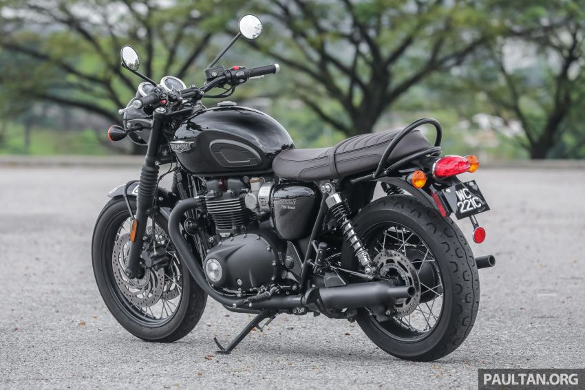 REVIEW: Honda CB1100RS vs BMW R nineT vs Ducati Scrambler vs Kawasaki Z900RS vs Triumph Bonneville 952345