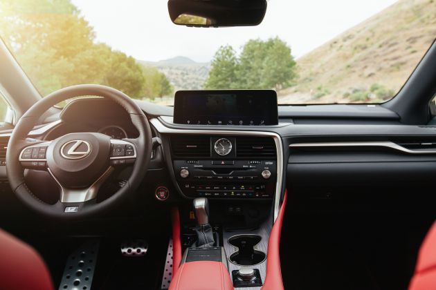 2020 Lexus RX facelift – minor nip/tuck, added tech/kit