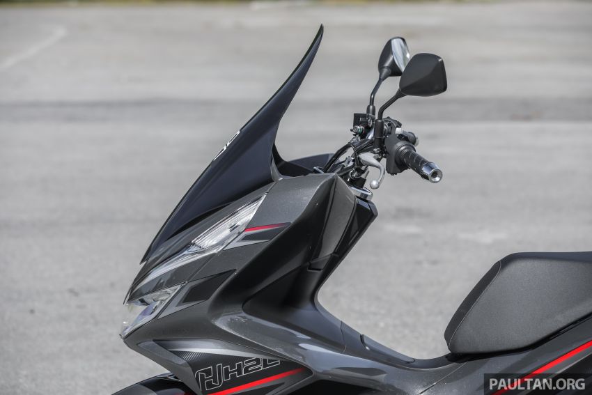 REVIEW: 2019 Honda PCX Hybrid and PCX 150 968600
