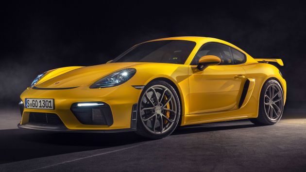 Porsche 718 Cayman GT4, Boxster Spyder unveiled