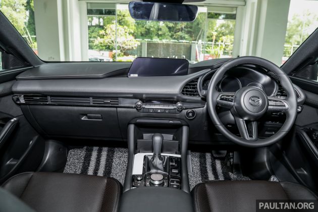 2019 Mazda 3 launched in Malaysia – hatchback and sedan; three variants; price from RM140k to RM160k