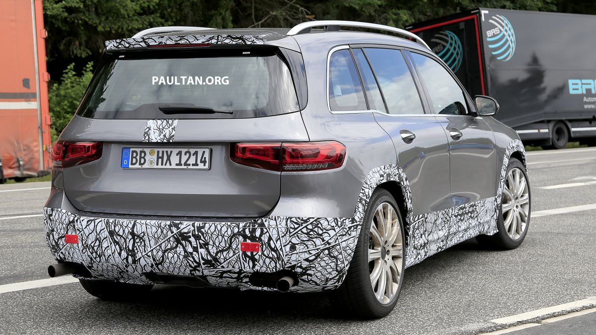 SPIED: 2020 Mercedes-AMG GLB45 drops more camo!