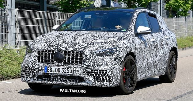 SPIED: 2020 Mercedes-AMG GLA35, GLA45 spotted!