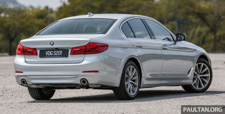 FIRST DRIVE: G30 BMW 520i Luxury and 530e M Sport 1003658