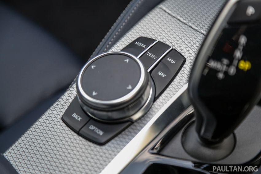 FIRST DRIVE: G30 BMW 520i Luxury and 530e M Sport 1003626