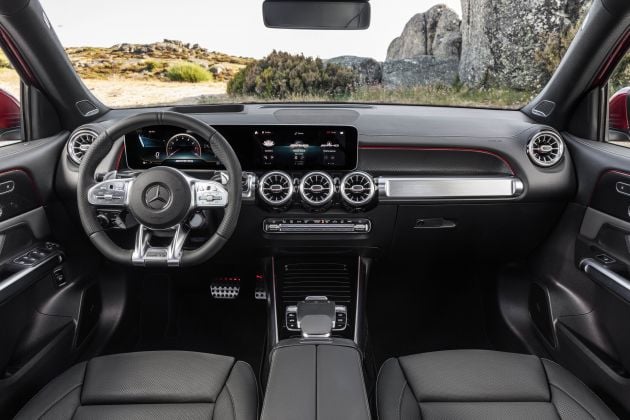 X247 Mercedes-AMG GLB35 4Matic officially debuts – 302 hp and 400 Nm; zero to 100 km/h in 5.2 seconds