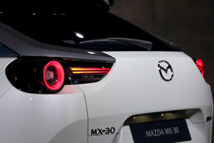 Tokyo 2019: Mazda MX-30 – brand’s first EV debuts with 141 hp, 264 Nm, 209 km EV range, suicide doors! 1033855