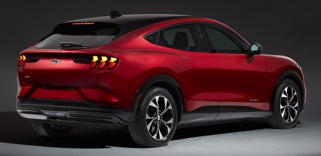 Ford Mustang Mach-E didedahkan – SUV elektrik jana 439 hp/839 Nm, 0-100 km/j 3.5 saat, jarak 600 km