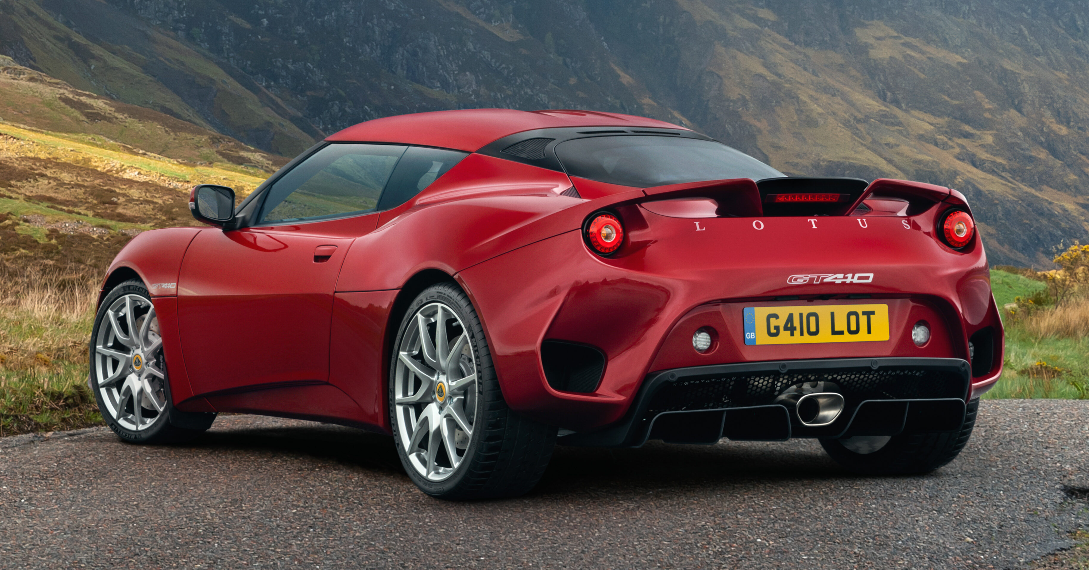 Lotus Evora GT410 didedahkan – model lebih selesa kegunaan harian dengan kelajuan maksima 298 km/j