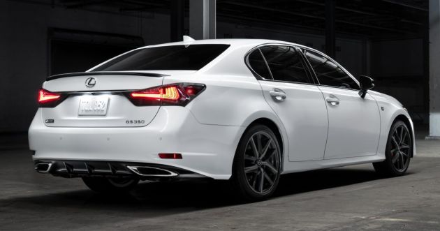 2020 Lexus GS Black Line – special edition, 200 units