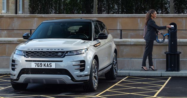 Land Rover Discovery Sport and Range Rover Evoque gain P300e PHEV variants – as low as 1.4 l/100 km