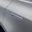 Cadillac Lyriq EV crossover – 480 km battery range, single and dual motor layouts; 33-inch LED display