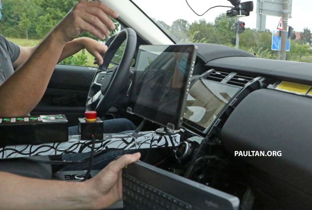 SPIED: 2021 Land Rover Discovery FL – interior seen