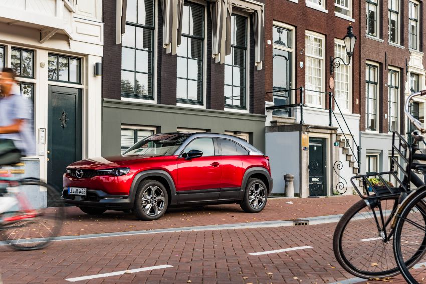 Mazda MX-30 EV launched in the UK – from RM137k 1184905