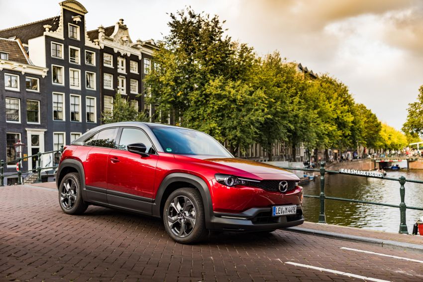 Mazda MX-30 EV launched in the UK – from RM137k 1184910