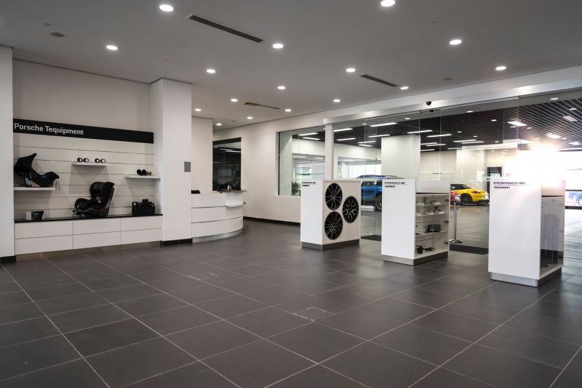 Porsche Centre Ara Damansara launched – RM15 mil investment; largest Porsche 3S centre in Asia Pacific 1179530