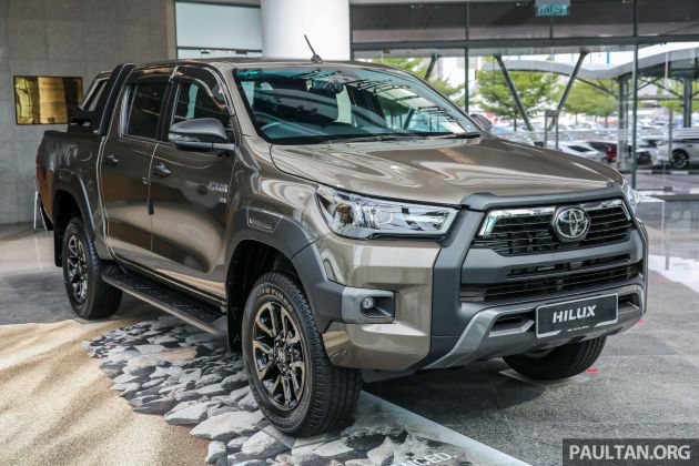 Toyota Hilux facelift 2021 kini di M’sia — 2.8L Rogue, lebih kuasa, 5 varian, 10,000 km servis, dari RM93k