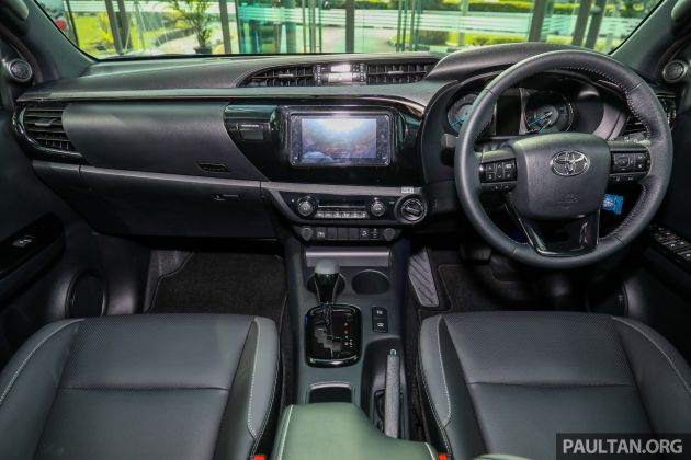Toyota Hilux Double Cab 2.4E MT 4X4 2022 – varian manual kini kembali di Malaysia dengan harga RM111k