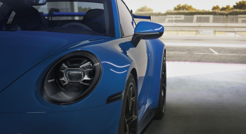 992 Porsche 911 GT3 revealed – better aerodynamics, new front double wishbones, 6:59.9 Nürburgring time 1248731