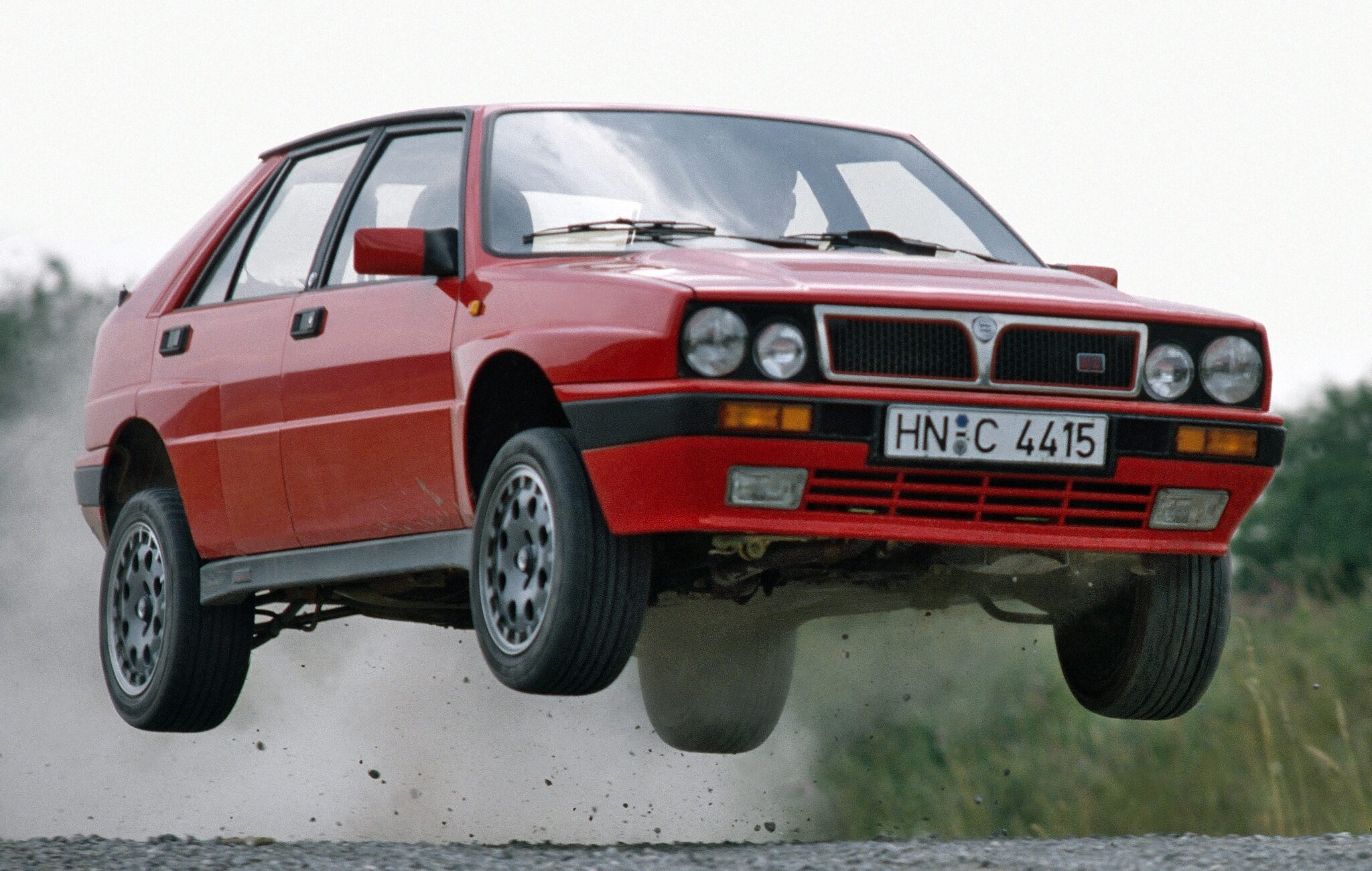 Lancia akan kembali menghasilkan model premium dan menarik, kongsi asas dengan Alfa Romeo dan DS