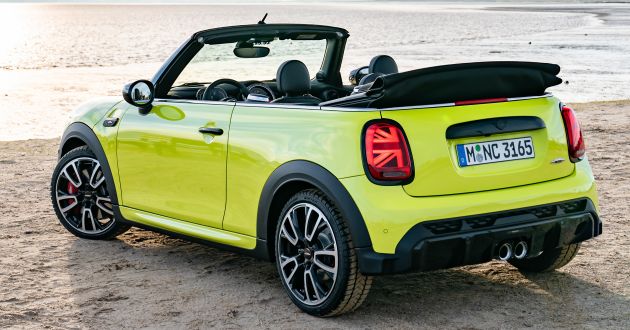 GALERI: MINI Convertible LCI F57 dalam Zesty Yellow