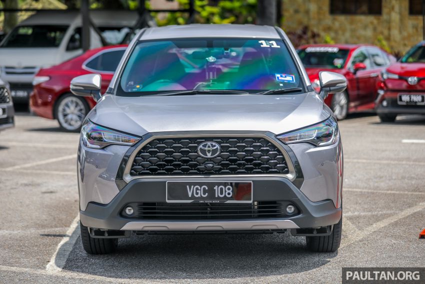 Toyota Corolla Cross rasmi dilancarkan di M’sia — dua varian, 1.8L dengan 139 PS/172 Nm, CVT, dari RM124k 1268401