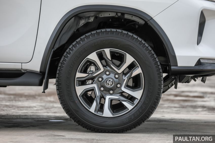 GALLERY: 2021 Toyota Fortuner 2.8 VRZ – RM203,183 1264861