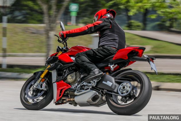 REVIEW: 2021 Ducati Streetfighter V4S, RM145,900