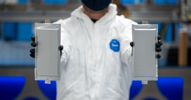 BMW dan Ford labur RM536 juta dalam syarikat pembuat bateri solid untuk bateri EV lebih murah
