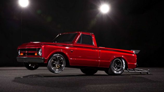 Traxxas Drag Slash Chevy Pickup – trak drag kawalan jauh realistik dengan tayar Mickey Thompson sebenar!