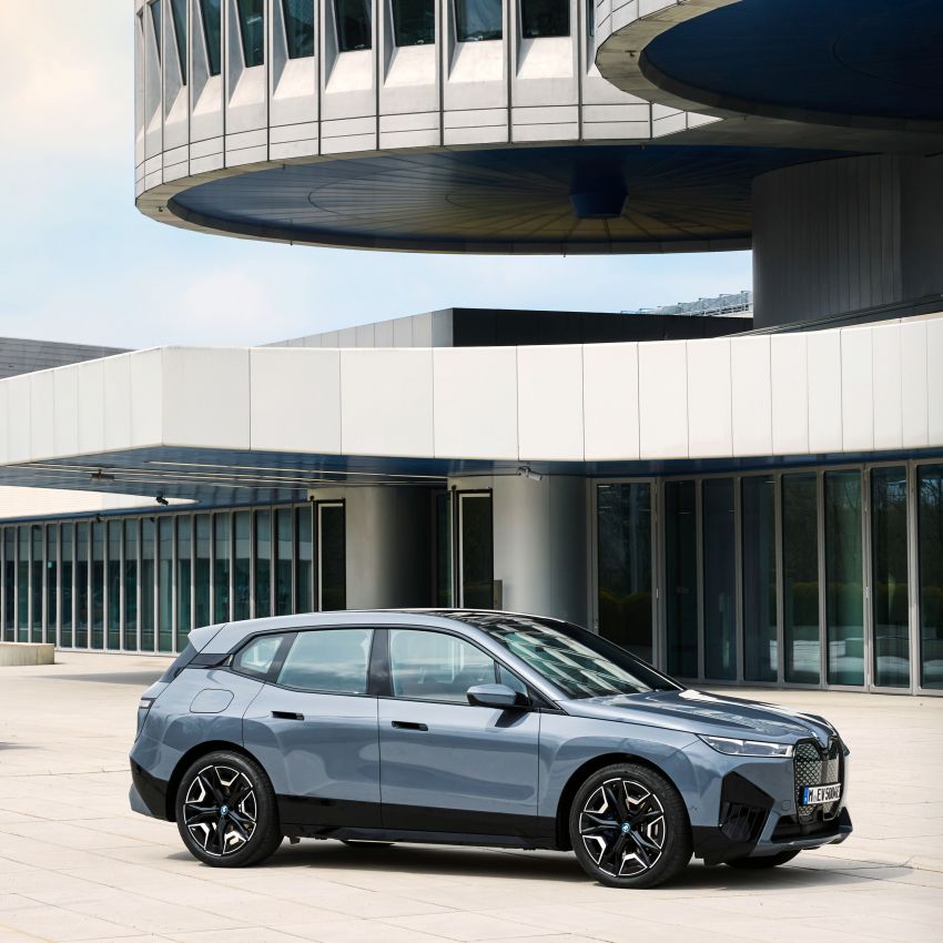 BMW iX fully detailed – power, range bumped slightly to up to 523 PS, 630 km; new M60 with over 600 PS 1301836