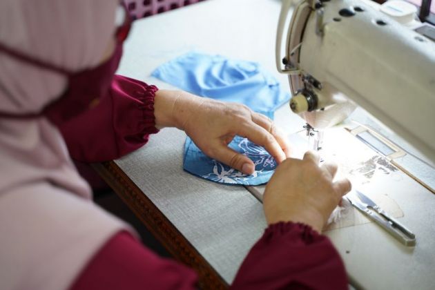 Volvo Cars Malaysia perkenal pelitup muka batik unik