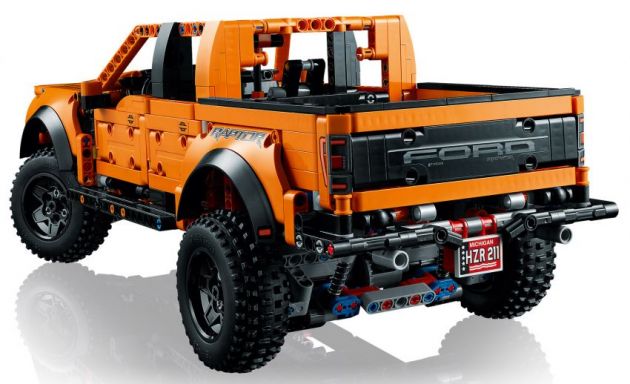 Ford F-150 Raptor oleh Lego Technic tampil — 1,379 bahagian, enjin V6 dengan omboh bergerak, suspensi
