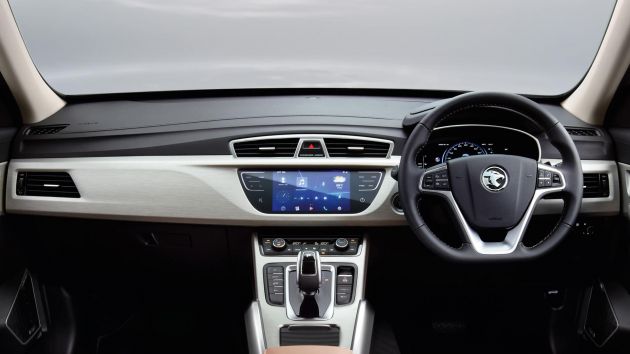 Proton X70 dilancarkan di Nepal – harga bermula RM304k, hanya enjin 1.5L T-GDI, CBU dari Malaysia