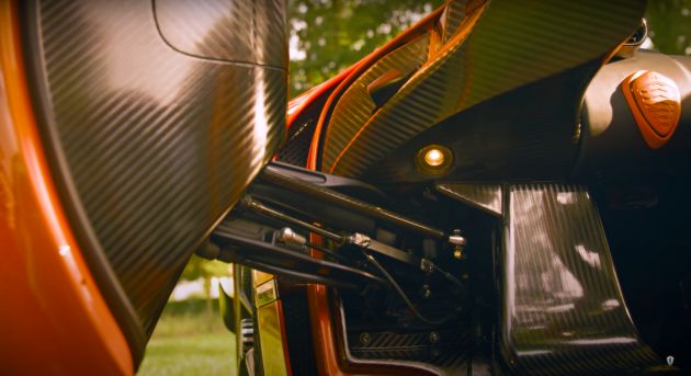 Koenigsegg Jesko – viewed in detail with founder/CEO