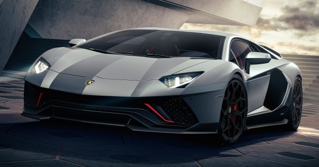 Lamborghini Aventador LP 780-4 Ultimae debuts – 350 coupes, 250 roadsters; 780 PS V12; 0-100 km/h in 2.8s
