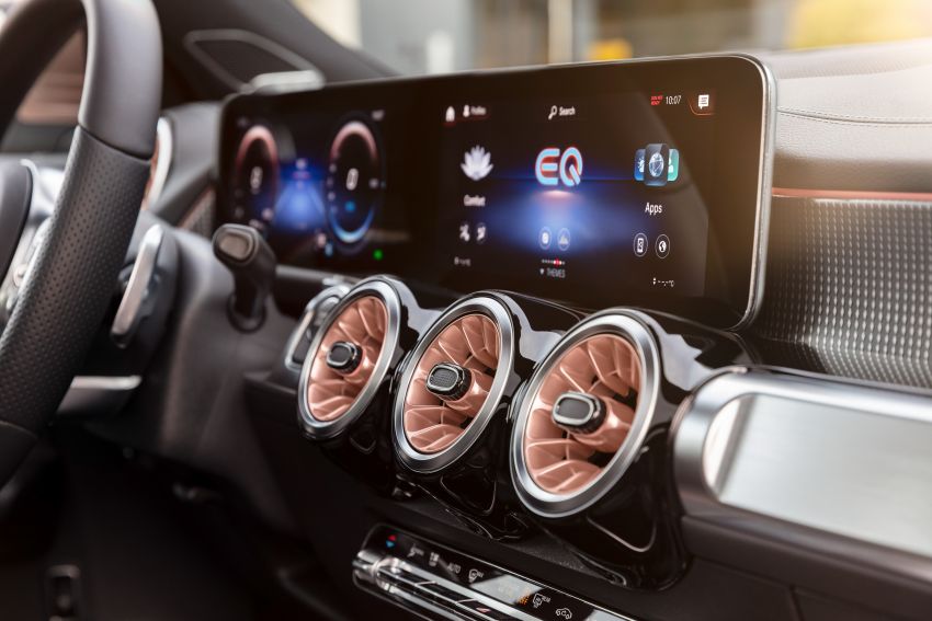 Mercedes-Benz EQB – seven-seat electric SUV detailed 1341564