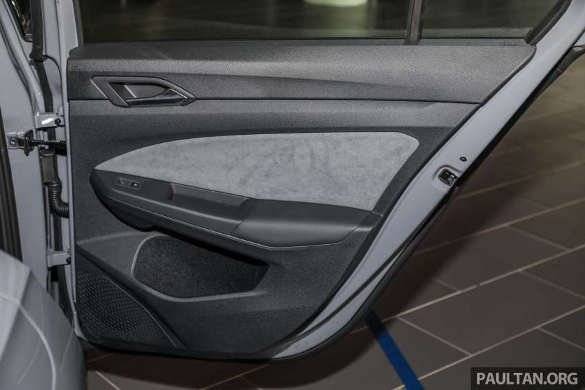 2022 Volkswagen Golf GTI and R-Line Mk8 in Malaysia 1396712